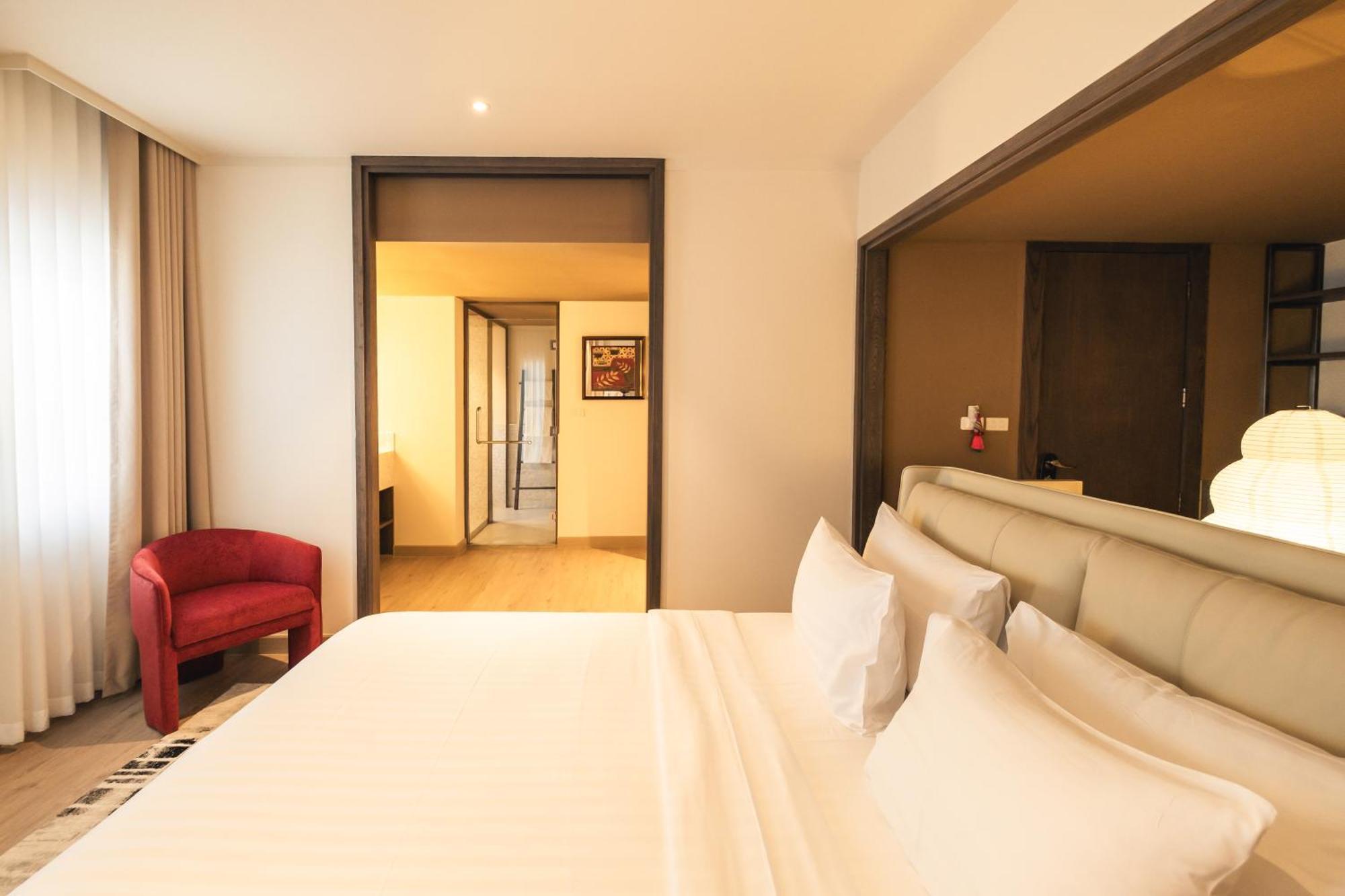 The 3Sis Hotel Chiang Mai Exterior photo